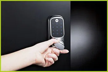 Expert Locksmith Services Riverside, CT 203-893-4236 Expert Locksmith Services Riverside, CT 203-893-4236 - 11-business-locksmiths