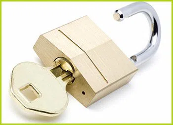 Expert Locksmith Services Riverside, CT 203-893-4236 - 2-lock-key