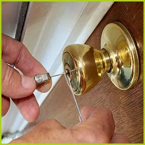 Expert Locksmith Services Riverside, CT 203-893-4236 - 5-lock-opening